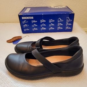 Birkenstock Lora Mary jane size 39 wide/Regular fit not Narrow fit